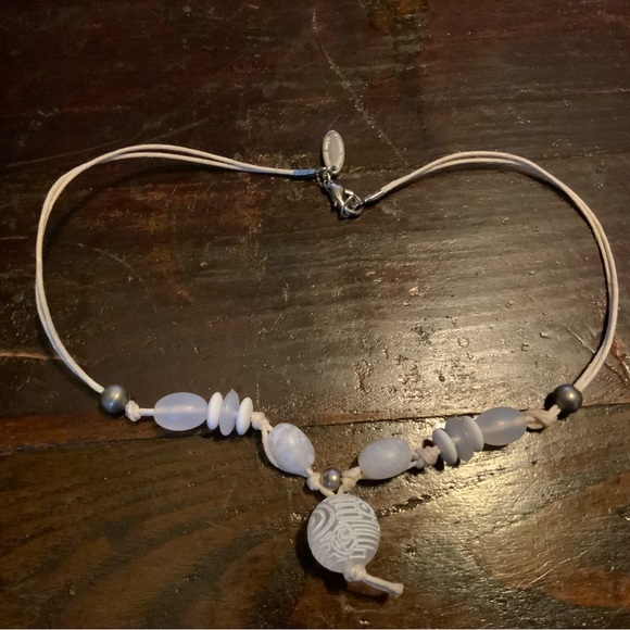 Vintage Handmade in Italy White Glass and Beaded Necklace EUC - Picture 2 of 6